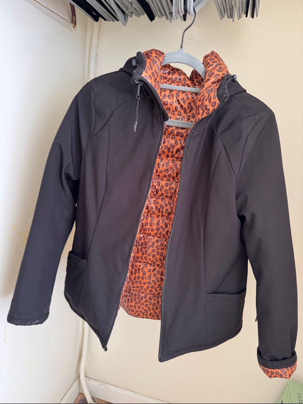 Cole Haan reversible Black Jacket with Orange Leopard-Print on other side. S/M